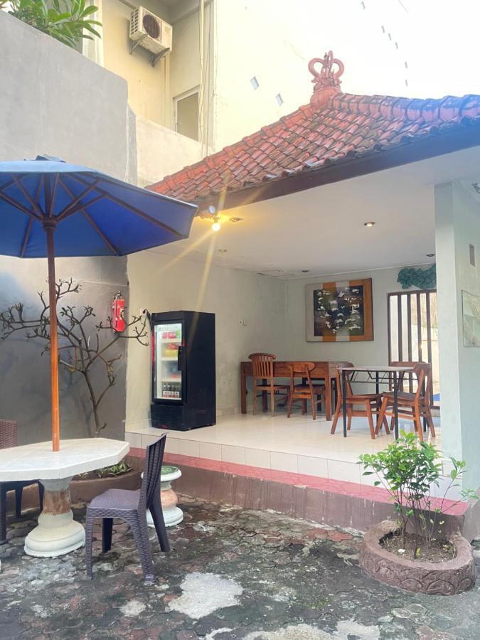 Wisma tamu Mulia Legian Seminyak (Bali)